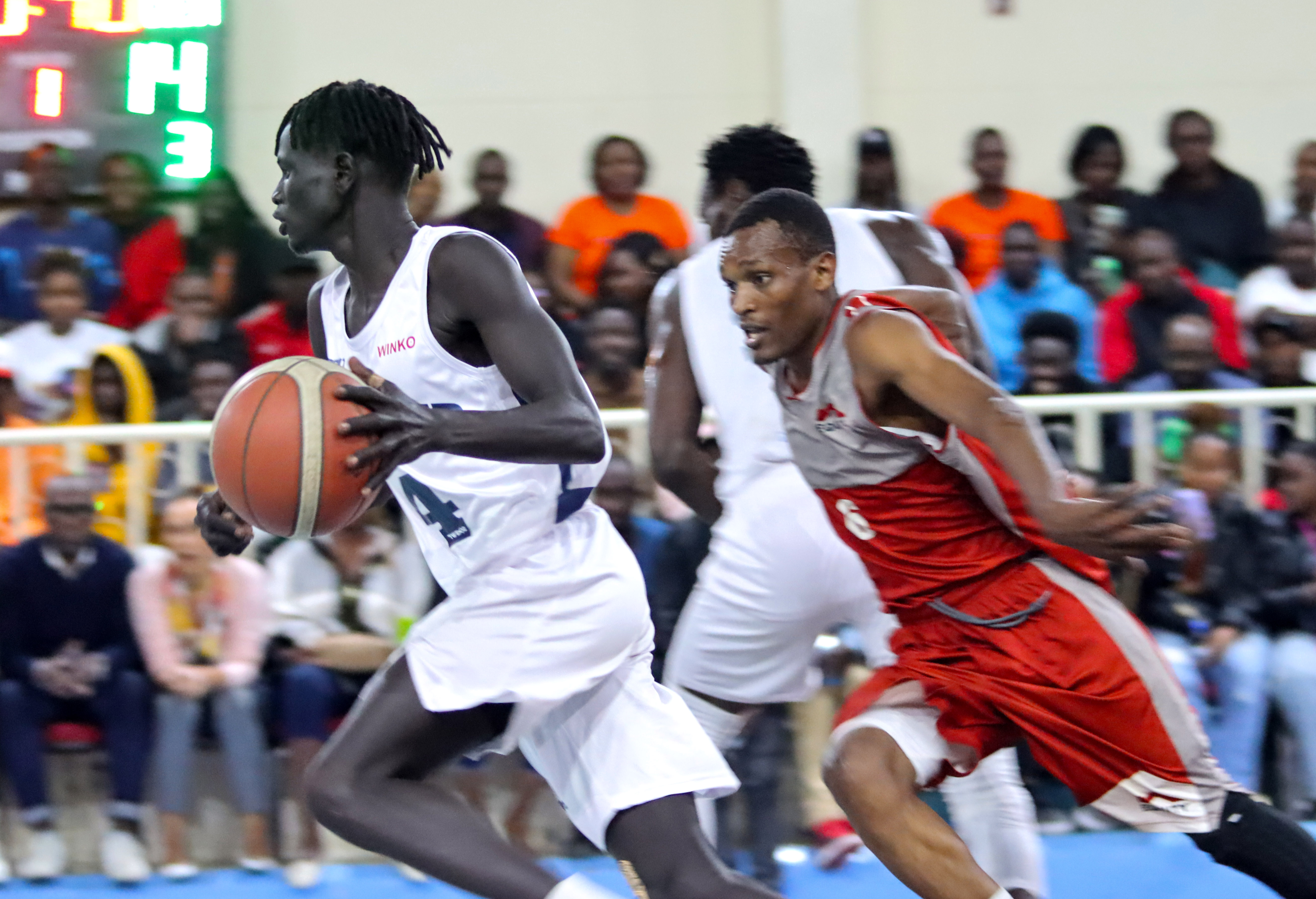 Dumas in do or die clash against Thunder as Hawks prey on Sparks