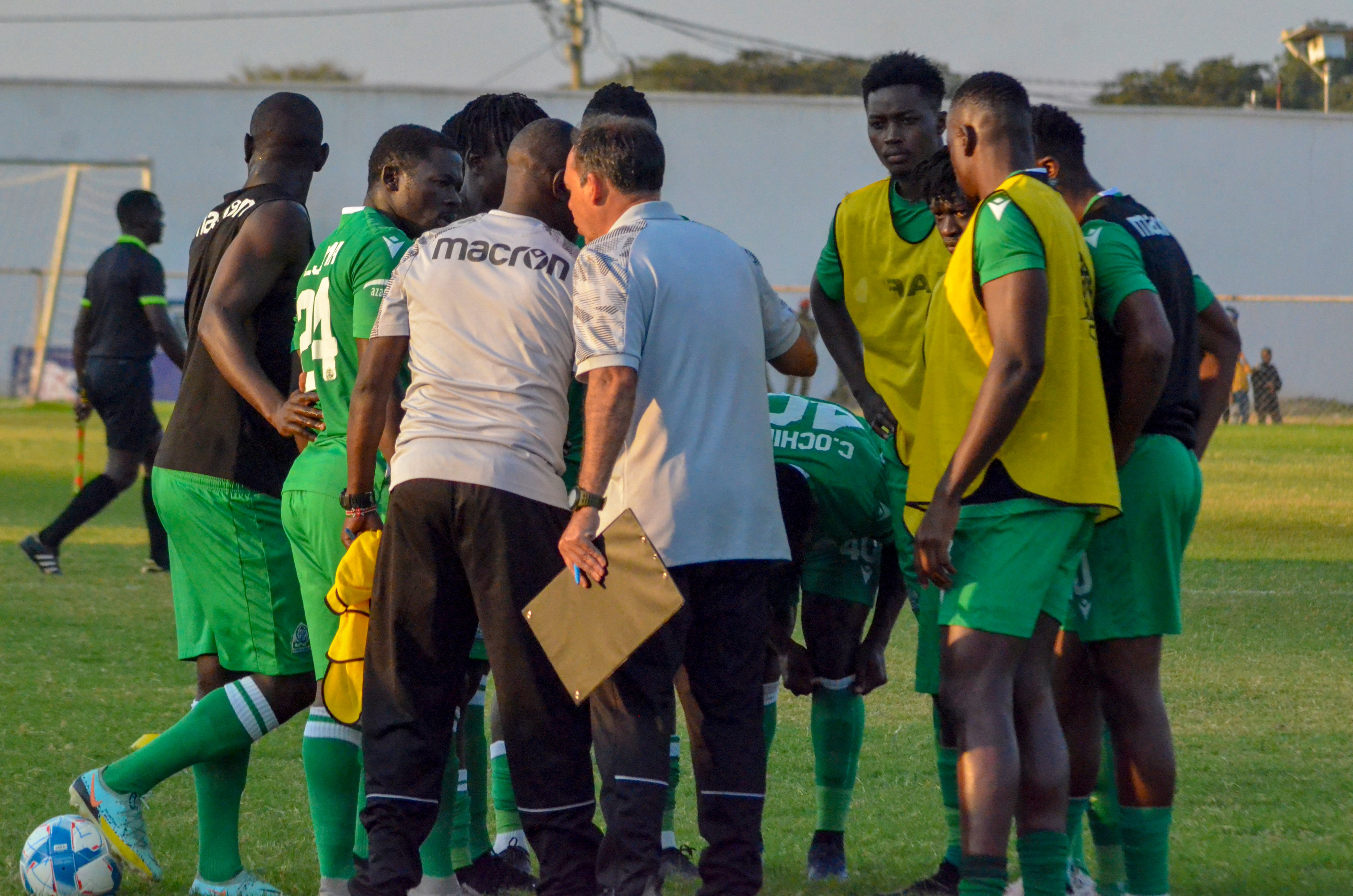 ‘Old fashioned football’ – Gor’s Neiva tears into Merrikh antics after defeat in Juba