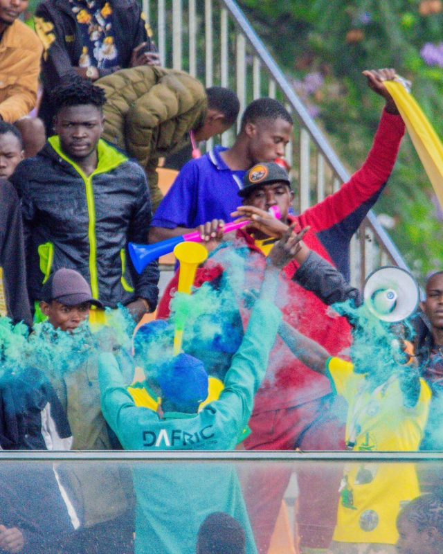 Chaos At Dandora Stadium Forces Match Abandoned Pitting Gor Mahia Vs Nairobi United